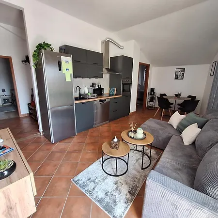 Amara Apartmán *
