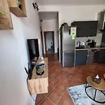 Amara *