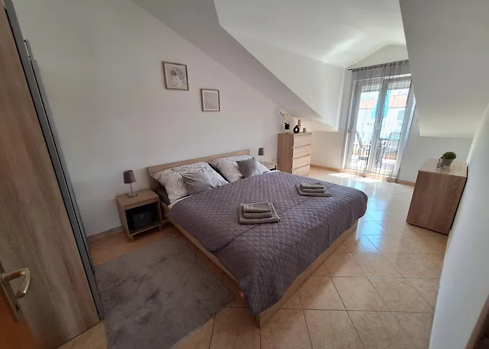 아파트 Amara 트로기르